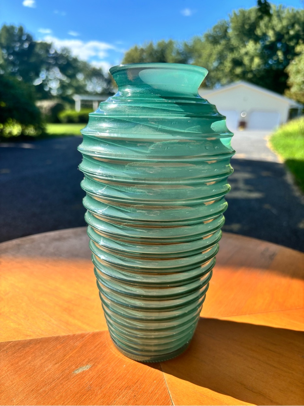 TEAL/GREEN VINTAGE BEEHIVE ART-DECO INSPIRED VASE.